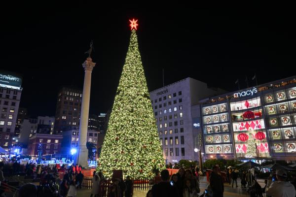 SAN FRANCISCO, CA - NOVEMBER 9: Macy's 34th Annual Great Tree Lighting ceremony was held at Union Square in San Francisco, California, United States on November 9, 2023. (Photo by Tayfun Coskun/Anadolu via Getty Images)